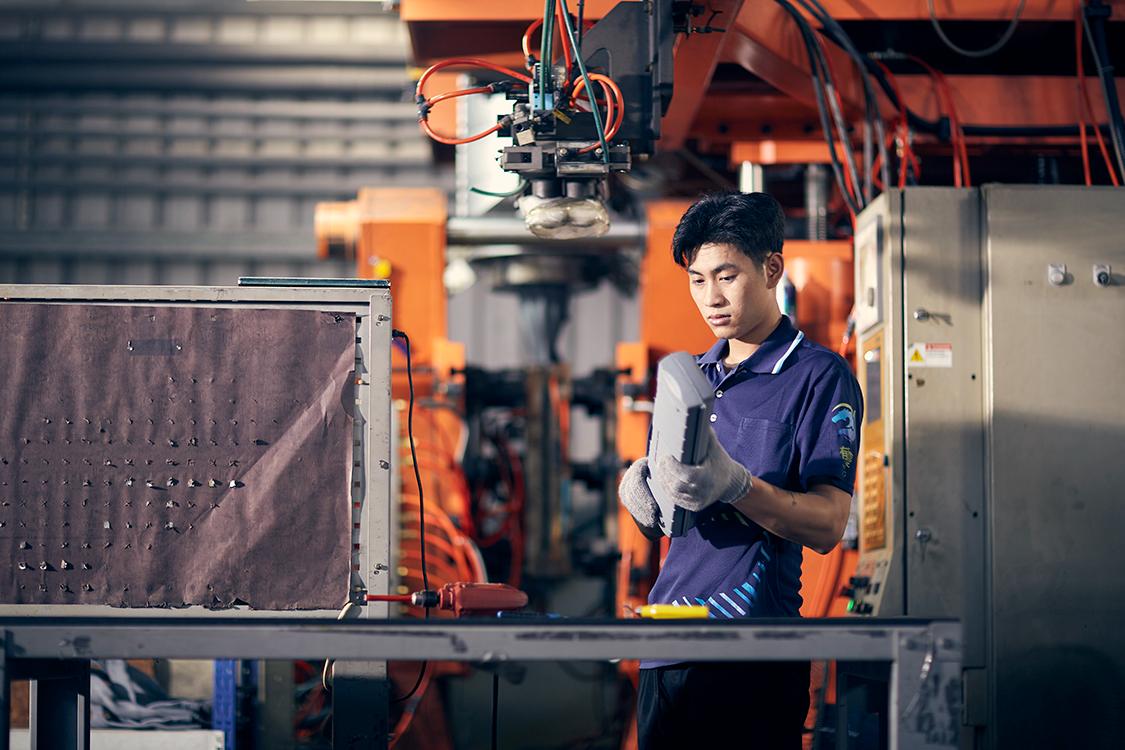 One-Stop Customized Plastic Mold Design & Manufacturing Service from YU CHING PLASTICS